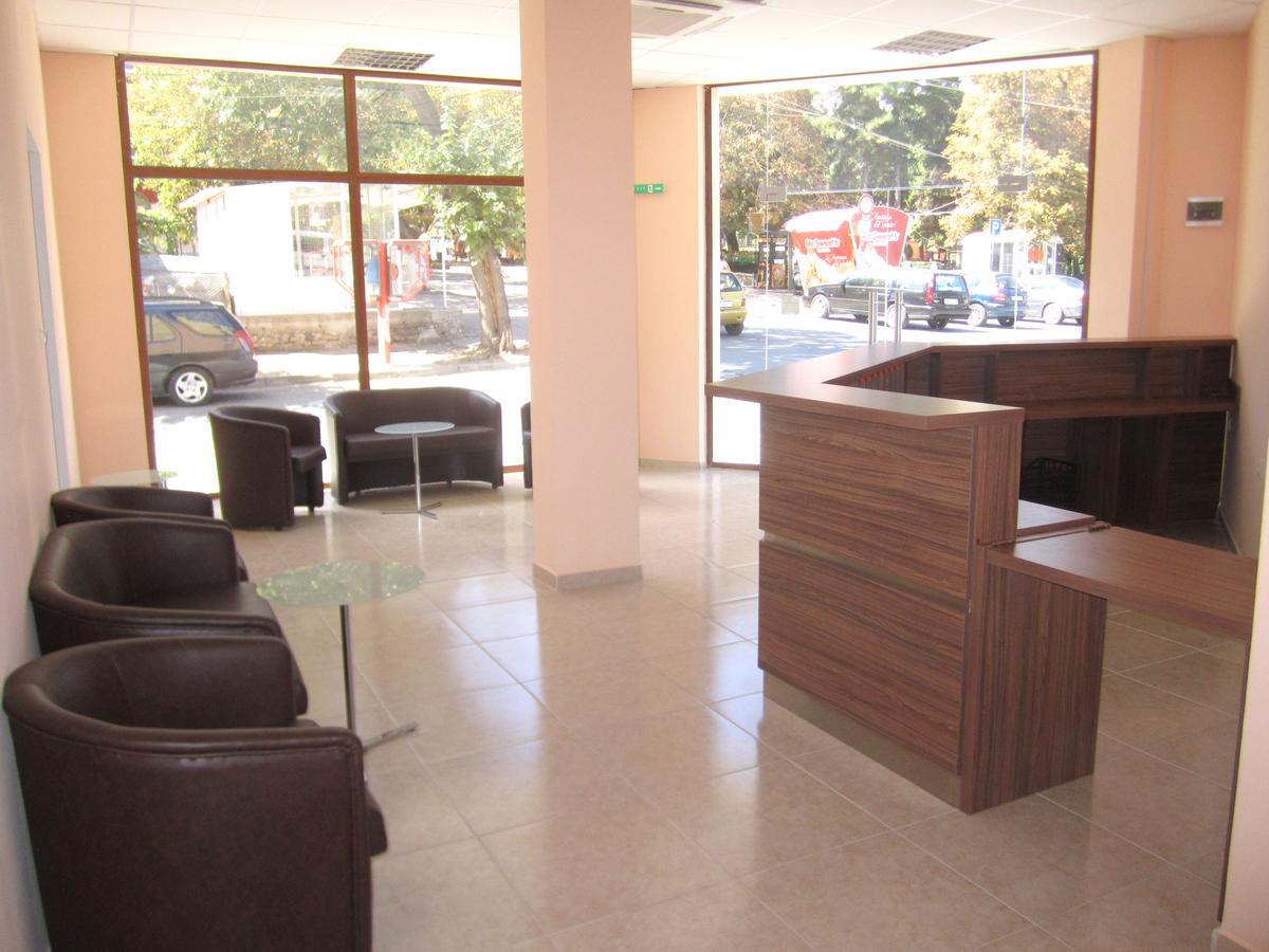 Hotel Coop Central Obzor Exterior foto
